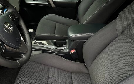 Toyota RAV4, 2017 год, 2 270 000 рублей, 14 фотография