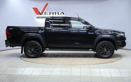 Toyota Hilux VIII, 2021 год, 5 750 000 рублей, 4 фотография