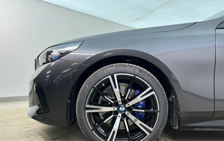 BMW 5 серия, 2025 год, 10 170 000 рублей, 7 фотография