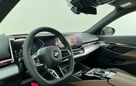 BMW 5 серия, 2025 год, 10 170 000 рублей, 10 фотография