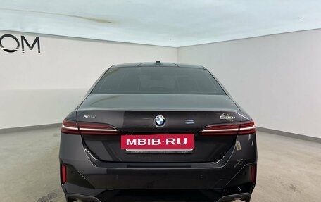 BMW 5 серия, 2025 год, 10 170 000 рублей, 4 фотография