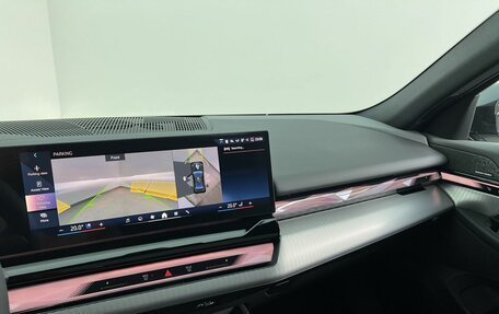 BMW 5 серия, 2025 год, 10 170 000 рублей, 17 фотография
