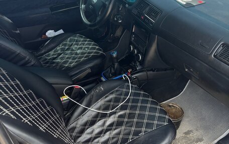Volkswagen Golf IV, 2000 год, 265 000 рублей, 10 фотография