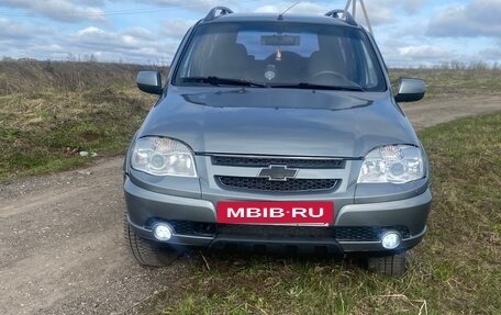 Chevrolet Niva I рестайлинг, 2011 год, 445 000 рублей, 5 фотография