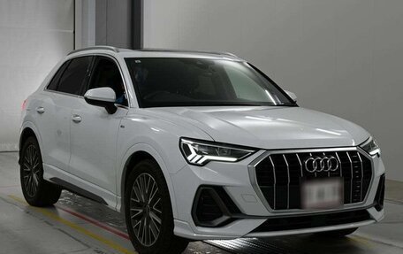 Audi Q3, 2022 год, 2 205 000 рублей, 3 фотография