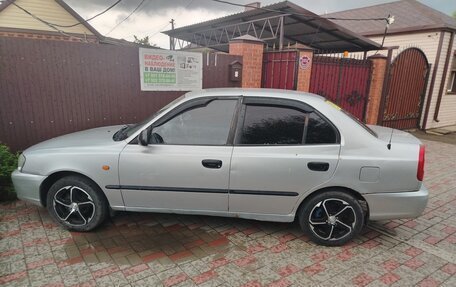 Hyundai Accent II, 2006 год, 298 000 рублей, 2 фотография