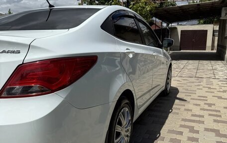 Hyundai Solaris II рестайлинг, 2014 год, 1 220 000 рублей, 4 фотография