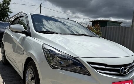 Hyundai Solaris II рестайлинг, 2014 год, 1 220 000 рублей, 2 фотография