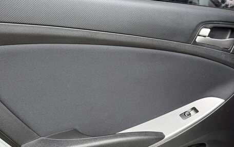 Hyundai Solaris II рестайлинг, 2014 год, 1 220 000 рублей, 17 фотография