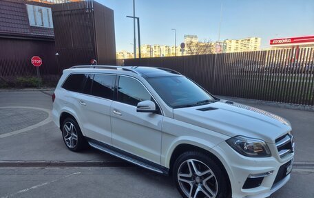 Mercedes-Benz GL-Класс, 2015 год, 3 150 000 рублей, 3 фотография