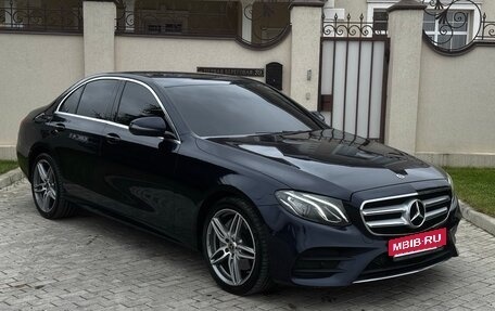 Mercedes-Benz E-Класс, 2019 год, 3 400 000 рублей, 2 фотография
