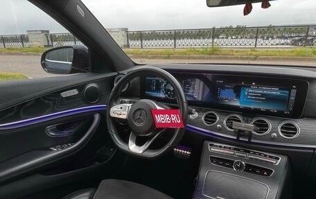 Mercedes-Benz E-Класс, 2019 год, 3 400 000 рублей, 6 фотография