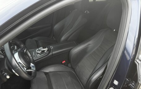 Mercedes-Benz E-Класс, 2019 год, 3 400 000 рублей, 20 фотография