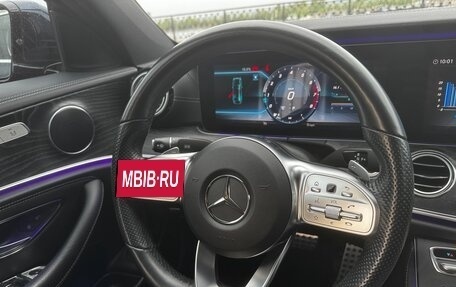 Mercedes-Benz E-Класс, 2019 год, 3 400 000 рублей, 22 фотография
