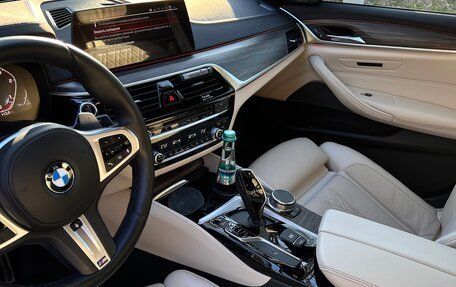 BMW 5 серия, 2019 год, 5 900 000 рублей, 7 фотография