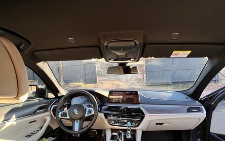 BMW 5 серия, 2019 год, 5 900 000 рублей, 9 фотография