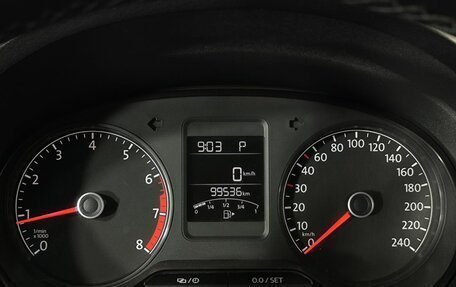 Volkswagen Polo VI (EU Market), 2017 год, 1 350 000 рублей, 7 фотография