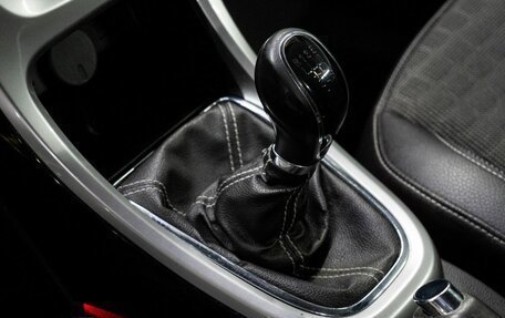 Opel Astra J, 2013 год, 890 000 рублей, 11 фотография