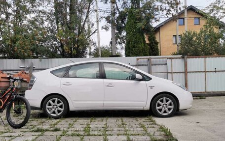 Toyota Prius, 2008 год, 425 000 рублей, 3 фотография