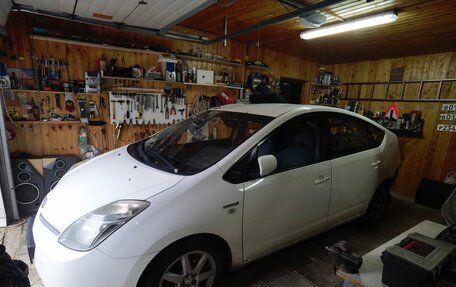 Toyota Prius, 2008 год, 425 000 рублей, 4 фотография