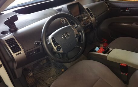 Toyota Prius, 2008 год, 425 000 рублей, 9 фотография