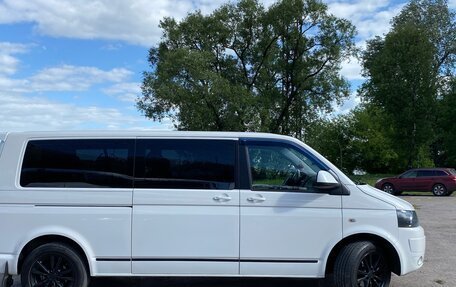 Volkswagen Caravelle T5, 2011 год, 1 990 000 рублей, 7 фотография