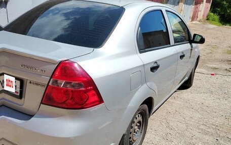 Chevrolet Aveo III, 2010 год, 430 000 рублей, 5 фотография