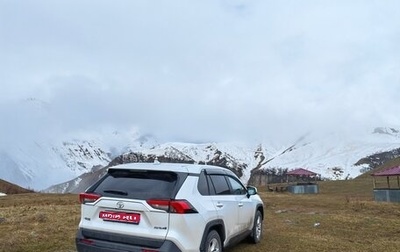 Toyota RAV4, 2025 год, 3 690 000 рублей, 1 фотография