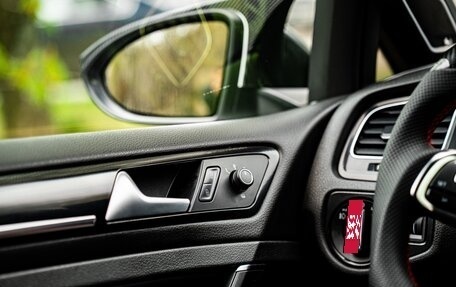 Volkswagen Golf GTI VII, 2014 год, 1 900 000 рублей, 10 фотография