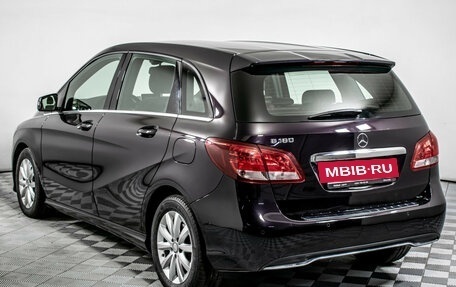 Mercedes-Benz B-Класс, 2015 год, 2 055 000 рублей, 8 фотография