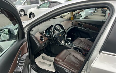 Chevrolet Cruze II, 2013 год, 799 999 рублей, 10 фотография