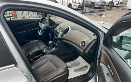 Chevrolet Cruze II, 2013 год, 799 999 рублей, 14 фотография