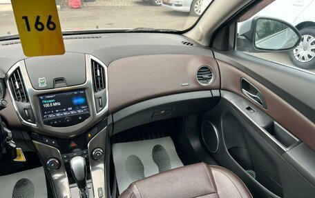 Chevrolet Cruze II, 2013 год, 799 999 рублей, 17 фотография