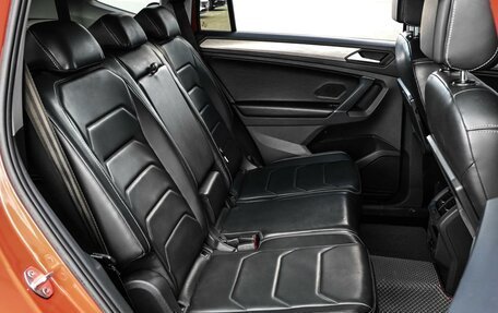 Volkswagen Tiguan II, 2019 год, 2 599 000 рублей, 7 фотография