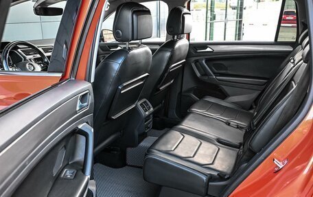Volkswagen Tiguan II, 2019 год, 2 599 000 рублей, 11 фотография
