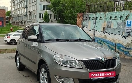 Skoda Fabia II, 2011 год, 850 000 рублей, 2 фотография