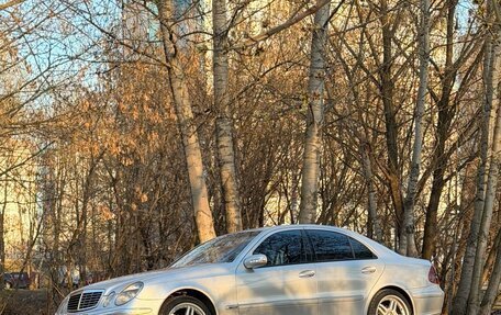 Mercedes-Benz E-Класс, 2004 год, 1 100 000 рублей, 13 фотография