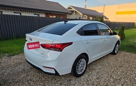 Hyundai Solaris II рестайлинг, 2017 год, 810 000 рублей, 5 фотография