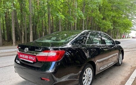 Toyota Camry, 2011 год, 1 650 000 рублей, 4 фотография