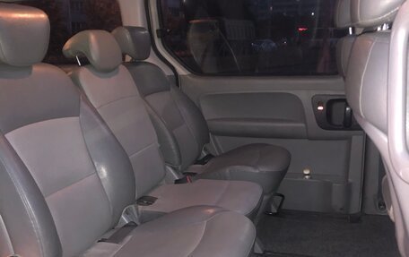 Hyundai Grand Starex Grand Starex I рестайлинг 2, 2011 год, 1 200 000 рублей, 7 фотография