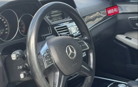 Mercedes-Benz E-Класс, 2015 год, 2 250 000 рублей, 8 фотография