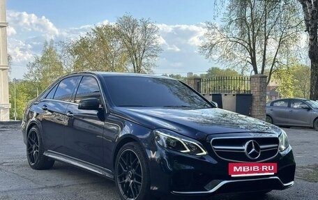 Mercedes-Benz E-Класс, 2015 год, 2 250 000 рублей, 2 фотография
