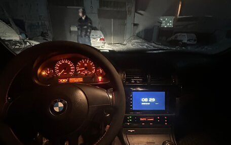 BMW 3 серия, 2004 год, 600 000 рублей, 4 фотография