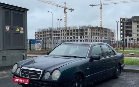 Mercedes-Benz E-Класс, 1997 год, 190 000 рублей, 3 фотография