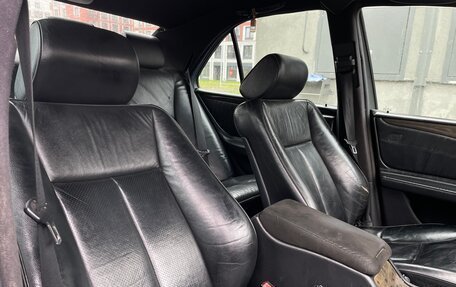 Mercedes-Benz E-Класс, 1997 год, 190 000 рублей, 14 фотография