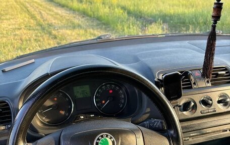 Skoda Roomster, 2011 год, 650 000 рублей, 6 фотография