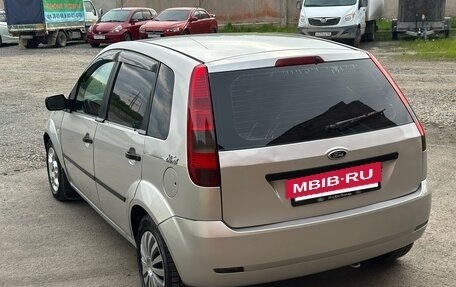 Ford Fiesta, 2004 год, 239 000 рублей, 9 фотография