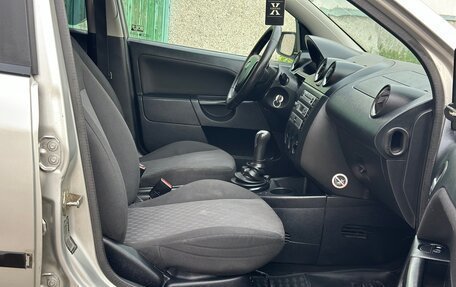 Ford Fiesta, 2004 год, 239 000 рублей, 18 фотография