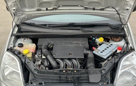 Ford Fiesta, 2004 год, 239 000 рублей, 24 фотография