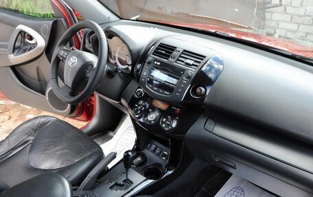 Toyota RAV4, 2010 год, 1 180 000 рублей, 10 фотография